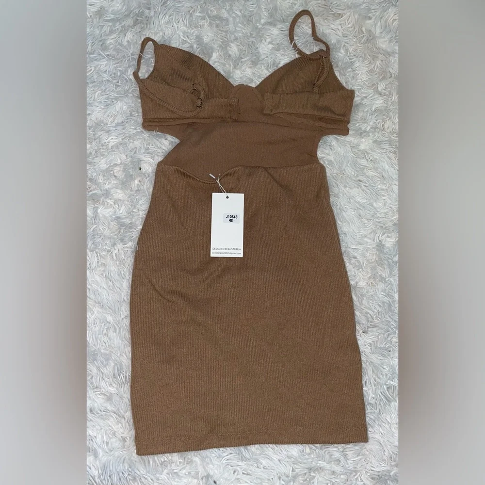 Hello Molly dress - Picture 11 of 11